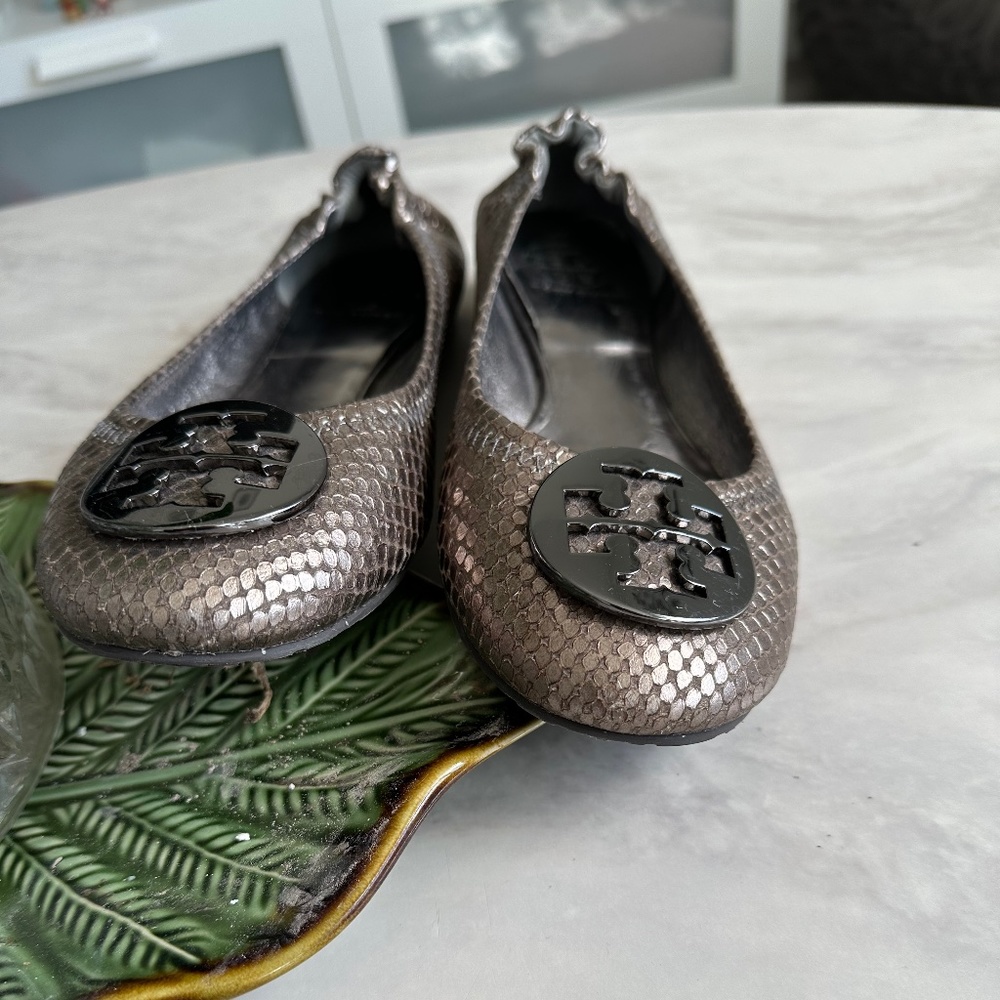 Tory Burch reva flat shoes